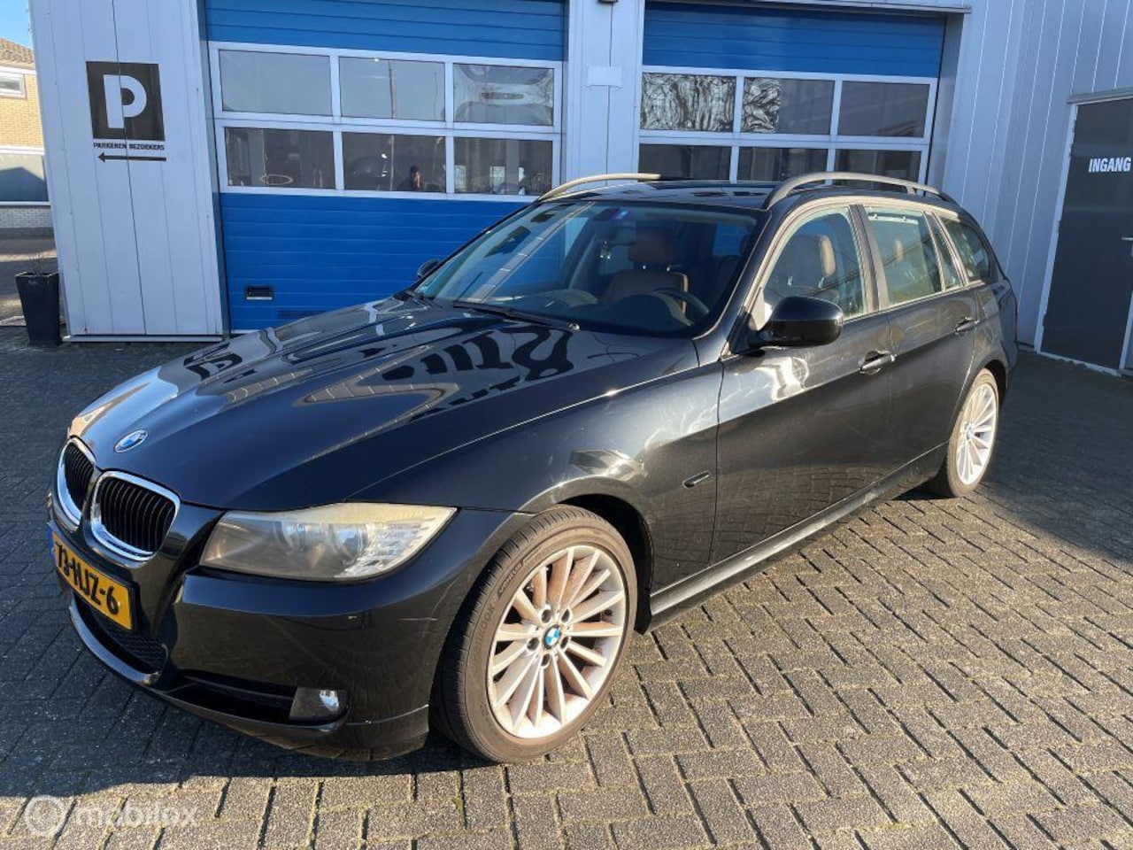 BMW 3-serie Touring - 318i High Executive Nw distributie - AutoWereld.nl