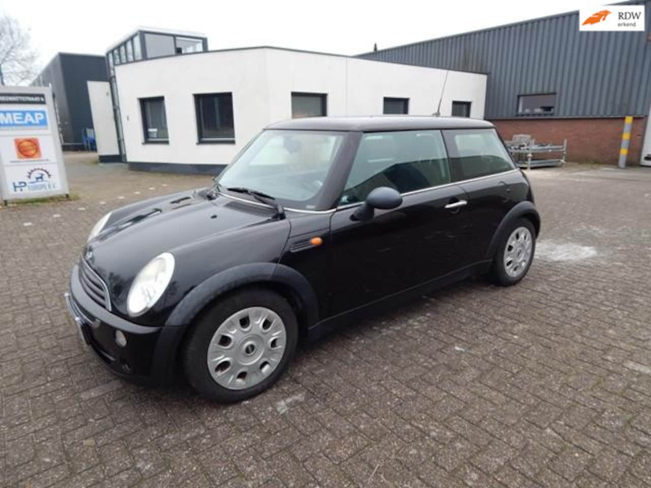 MINI One - Mini 1.6 BLACK - AutoWereld.nl