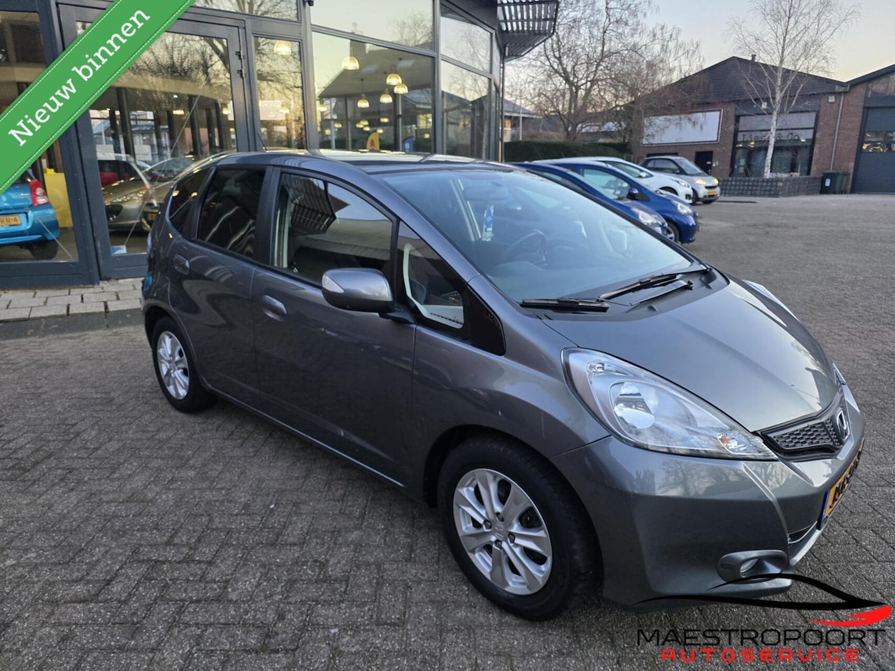 Honda Jazz - 1.4 Comfort Plus Automaat | Slechts 30.170 km | Topstaat - AutoWereld.nl