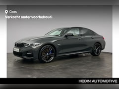 BMW 3-serie - sedan 330e Business Edition Plus | Model M Sport | Trekhaak met elektrisch wegklapbare kog