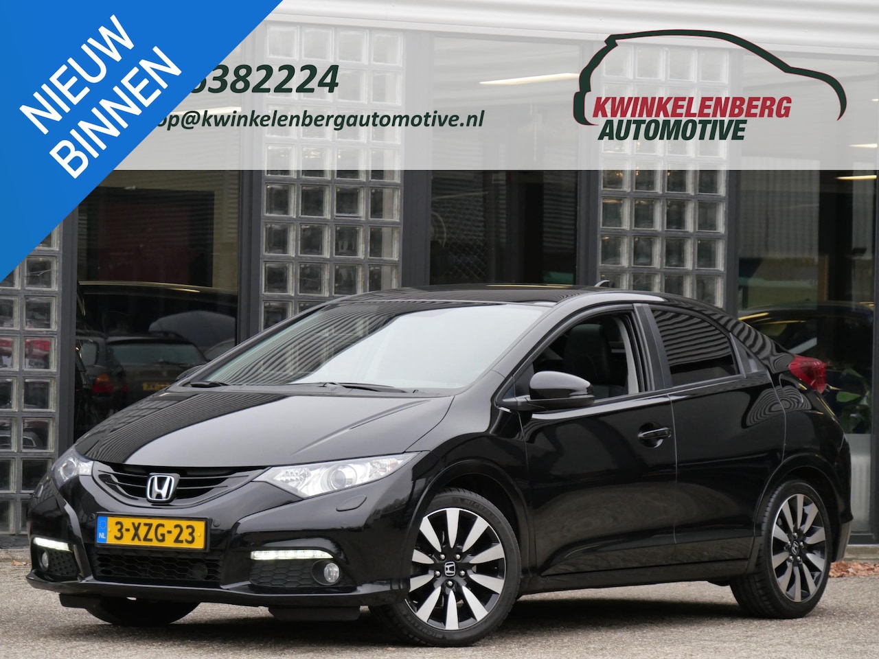 Honda Civic - 5D 1.8 EXECUTIVE/ PANORAMADAK/ LEER/ PDC V+A/ KEYLESS - AutoWereld.nl