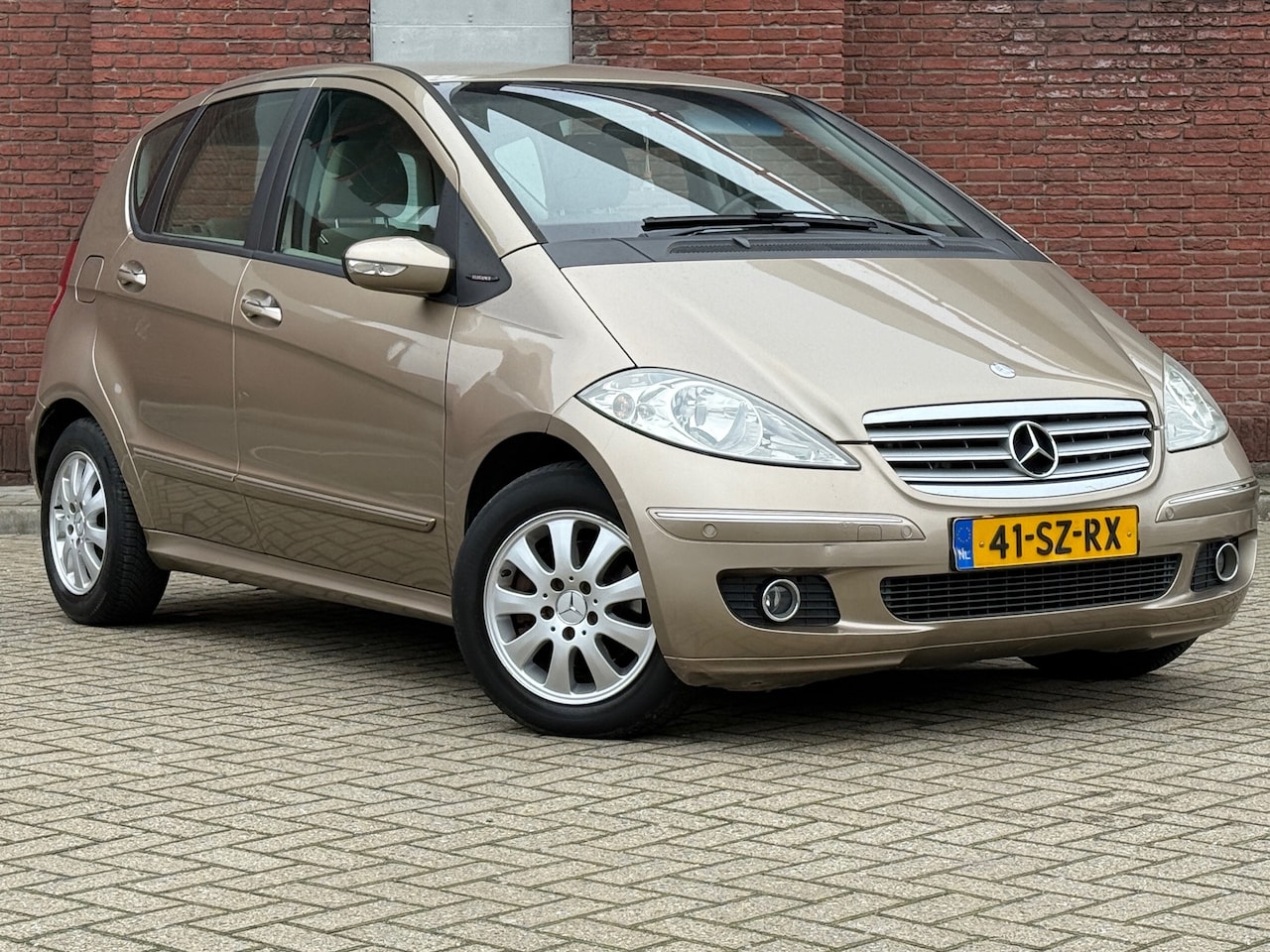 Mercedes-Benz A-klasse - 170 Elegance|5DRS|AUTOMAAT|AIRCO|CRUISE|NAP - AutoWereld.nl