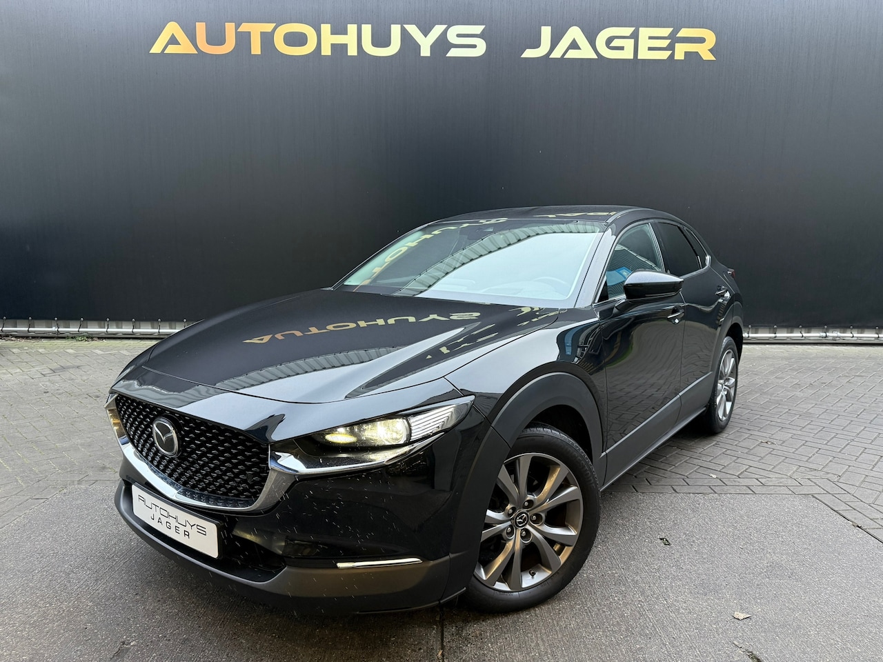 Mazda CX-30 - 2.0 e-SkyActiv-X M Hybrid Luxury H&U Leer Memory Bose - AutoWereld.nl