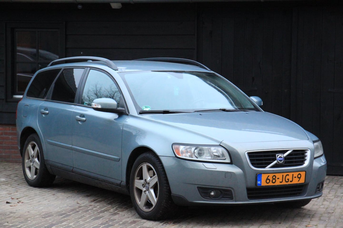 Volvo V50 - 2.4 Edition II 5 Cilinder/Xenon/Parkeersensor/Trekhaak/Cruise - AutoWereld.nl