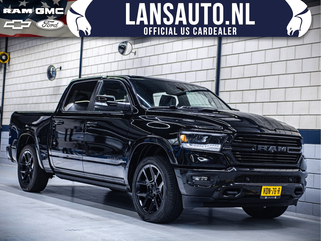 Dodge Ram 1500 - Laramie Night 5.7 HEMI V8 | Full option | 4x4 Crew Cab - AutoWereld.nl