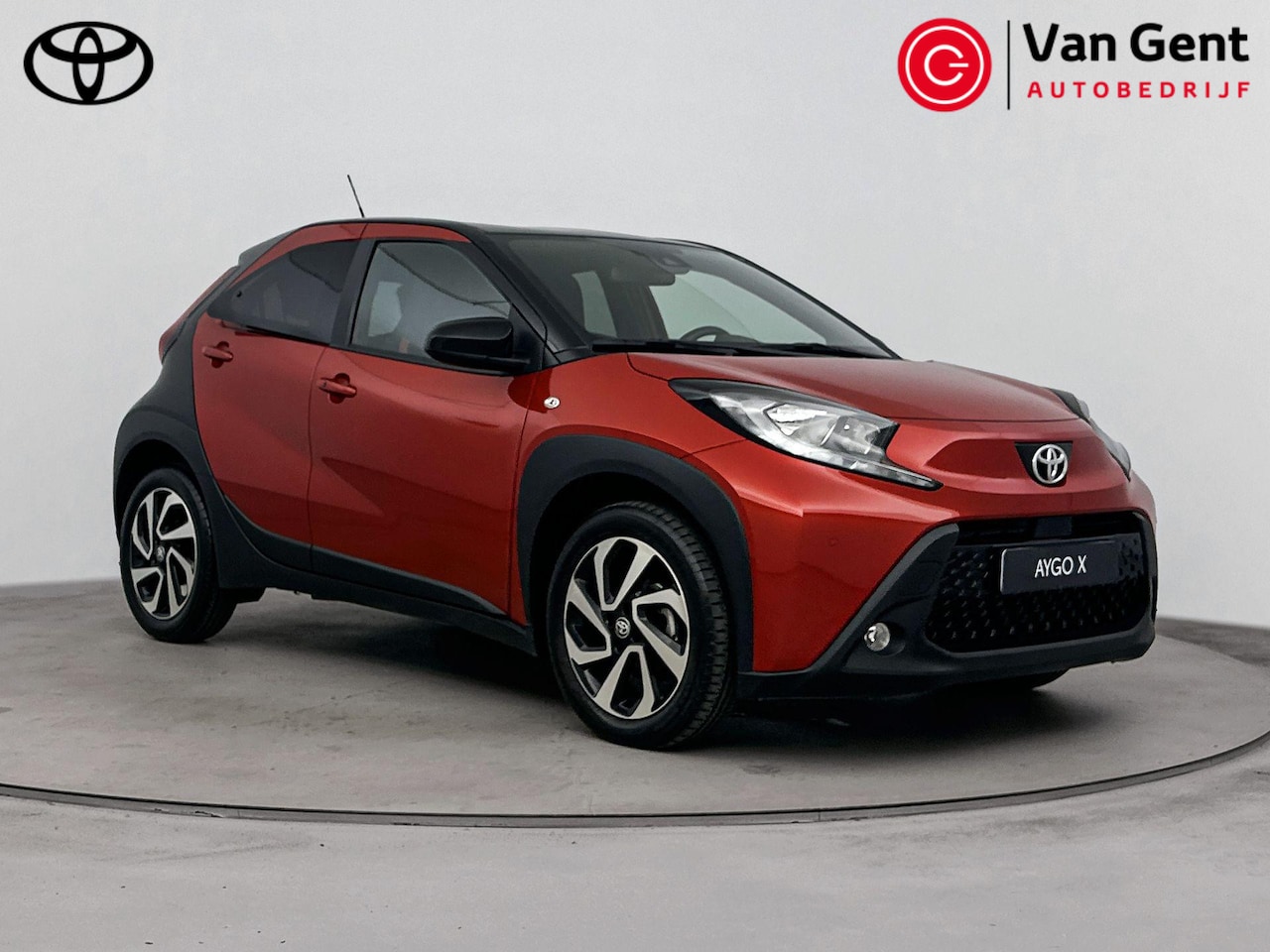 Toyota Aygo X - 1.0 VVT-i S-CVT Pulse | Automaat | Parkeersensoren achter | Apple Carplay / Android Auto | - AutoWereld.nl