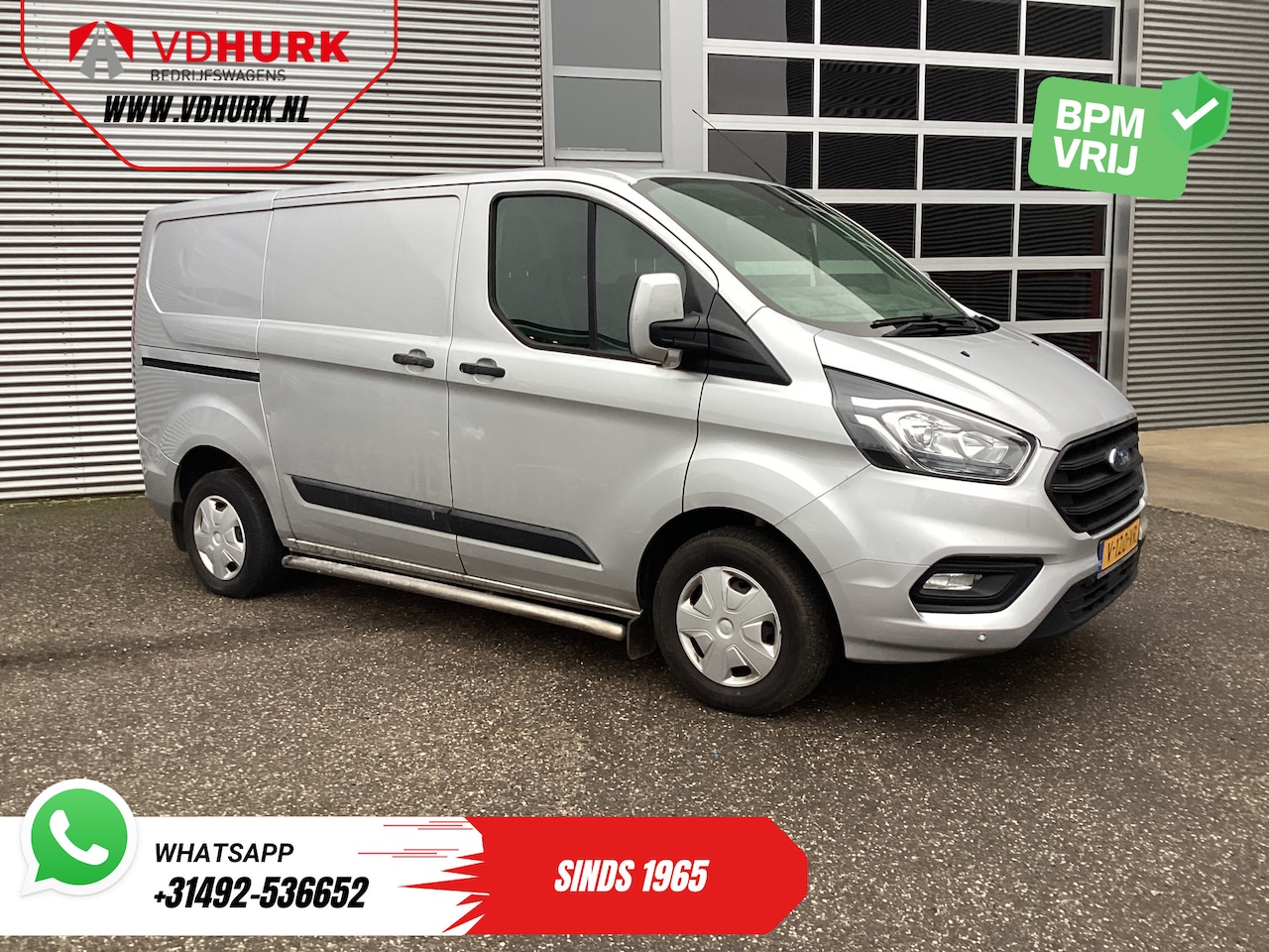 Ford Transit Custom - 2.0 TDCI EXPORT NL Auto/ 3 Pers./ Airco/ Cruise/ Sidebars/ PDC/ Trekhaak - AutoWereld.nl