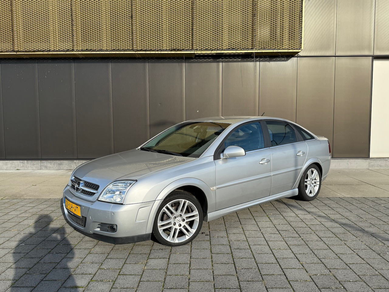 Opel Vectra GTS - 2.2-16V Elegance | Airco | Nwe APK |Cruise|PDC - AutoWereld.nl