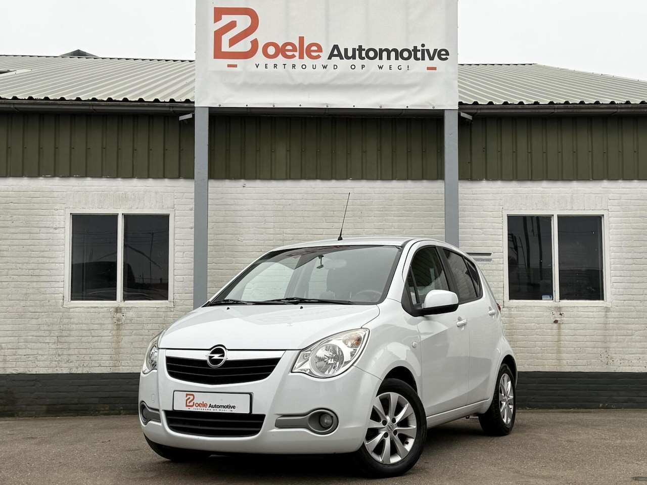 Opel Agila - 1.2 Blitz / 1e Eig. / Dealer Ondh. / Airco / 95pk! - AutoWereld.nl