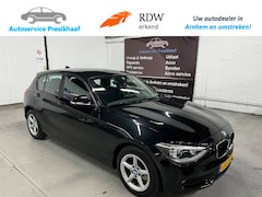 BMW 1-serie - 116i Executive Automaat NAVIGATIE / LM VELGEN