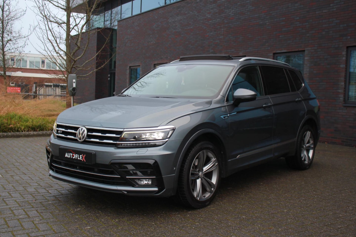 Volkswagen Tiguan Allspace - 1.4 TSI Highline Business R 7p. 1.4 TSI Highline Business R 7p. - AutoWereld.nl