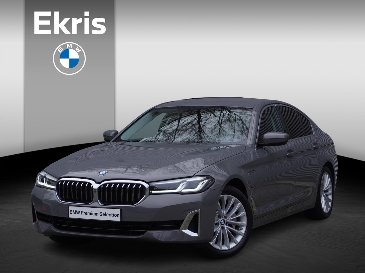 BMW 5-serie - Sedan 530e High Executive | Luxury Line | Parking Pack | Driving Assistant | Parking Assis - AutoWereld.nl