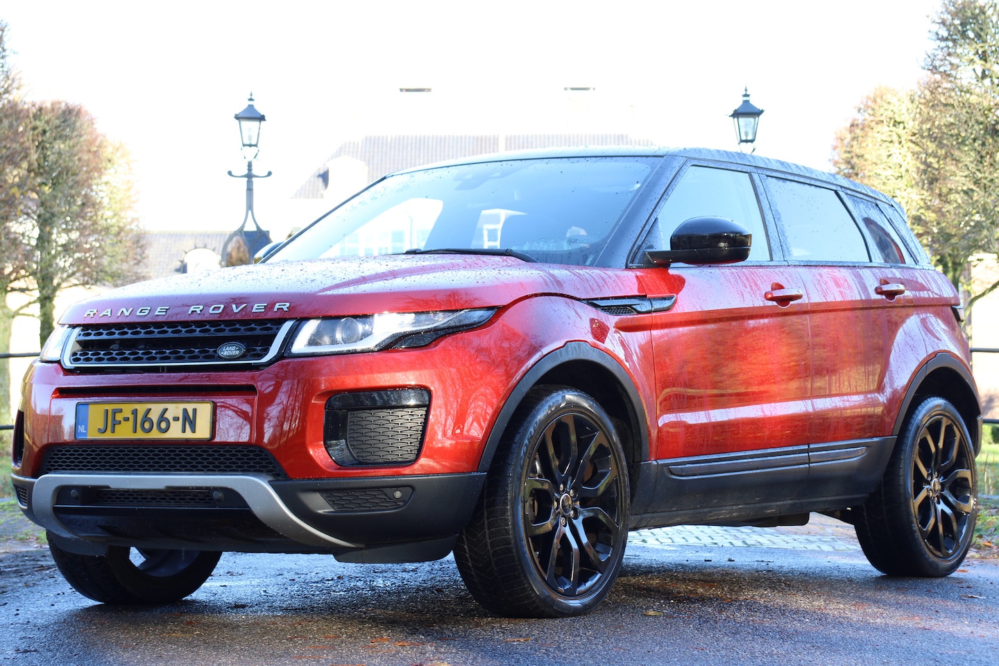 Land Rover Range Rover Evoque - 2.0 eD4 SE | NL-AUTO! | UNIEK | 1 EIGENAAR | BTW | PANODAK | CRUISE | HALF LEDER | CAMERA - AutoWereld.nl