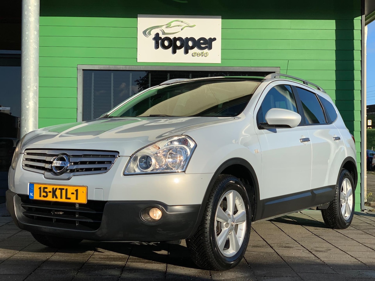 Nissan Qashqai+2 - 2.0 Optima 4WD | Automaat | Camera | Pano.Dak | Cruise Control | - AutoWereld.nl