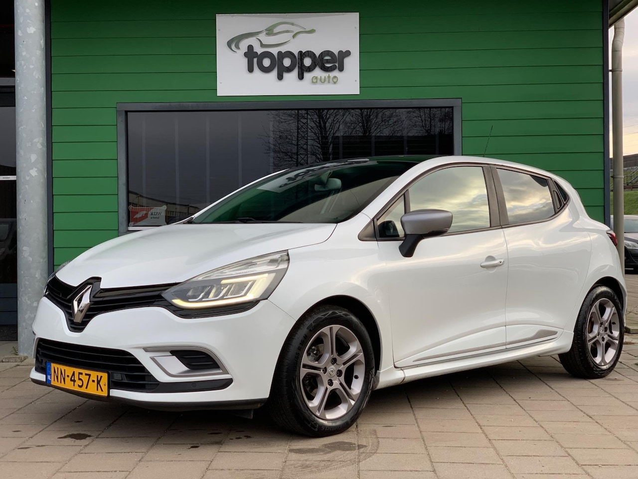 Renault Clio - 0.9 TCe Intens | GT-Line | Pano.Dak | Camera | Navi | LED | - AutoWereld.nl