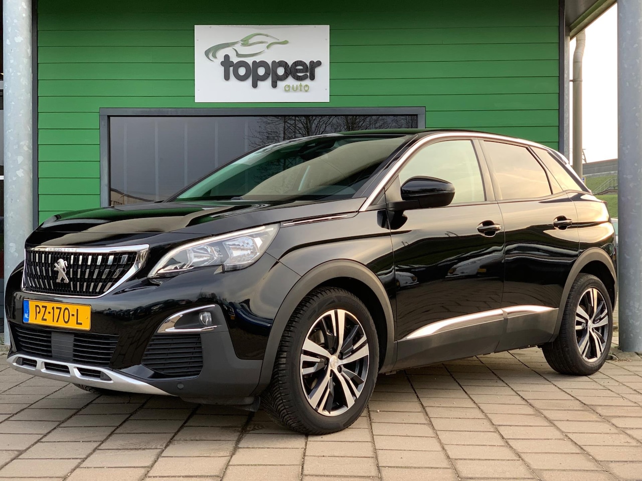 Peugeot 3008 - 1.2 PureTech Allure | Automaat | Camera | Navi | LED | Cruise Control | - AutoWereld.nl