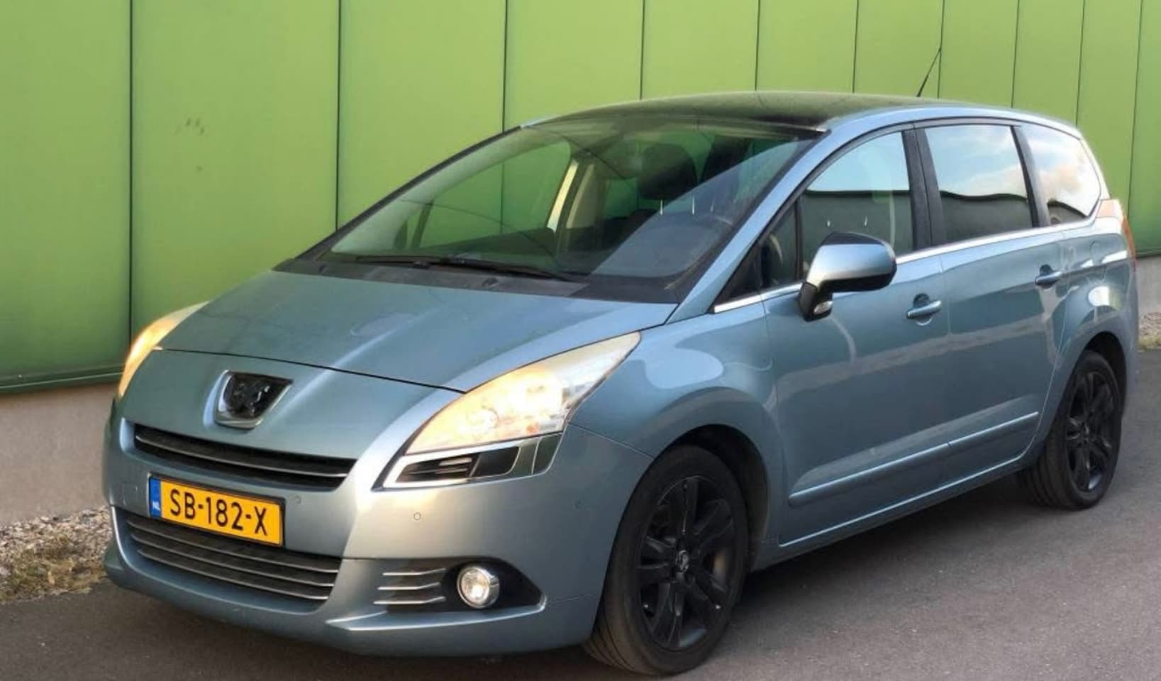 Peugeot 5008 - 1.6 7 PERSONEN | Nieuwe APK | Inruilen Mogelijk - AutoWereld.nl