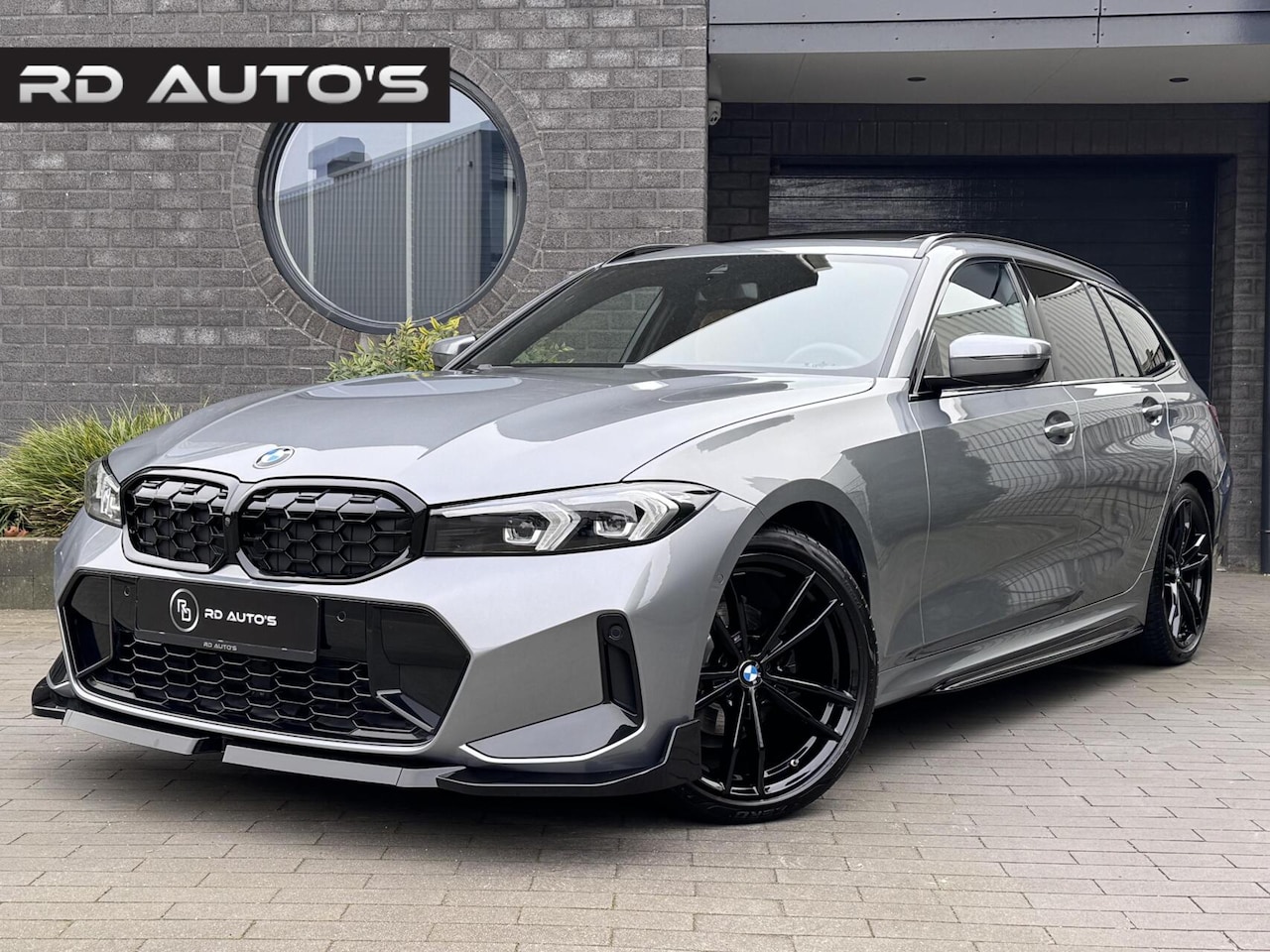 BMW 3-serie Touring - 318i Facelift M Performance Pano HUD Harman/Kardon - AutoWereld.nl