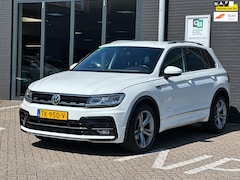 Volkswagen Tiguan - 1.4 TSI Highline Business R/CARPLAY/NAVI/PDC/NL-AUTO NAP