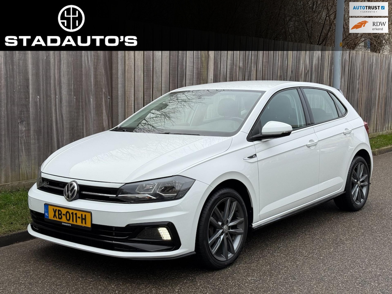 Volkswagen Polo - 1.0 TSI DSG Automaat R-Line Carplay LED ! - AutoWereld.nl