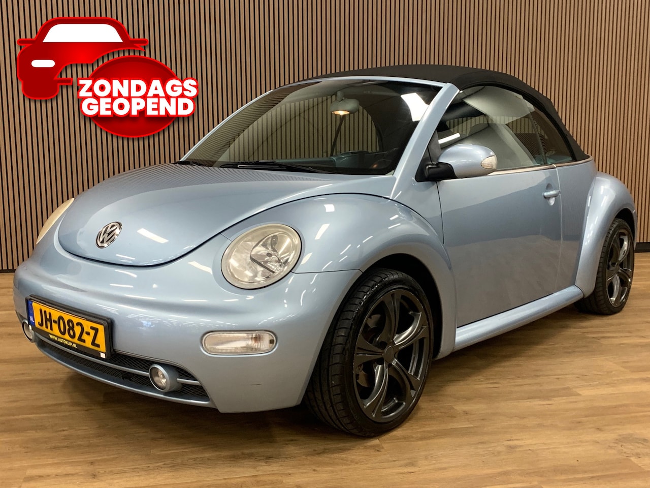 Volkswagen New Beetle Cabriolet - 1.6 Turijn Comfort|Airco|143000KM|Stoelverwarming| - AutoWereld.nl