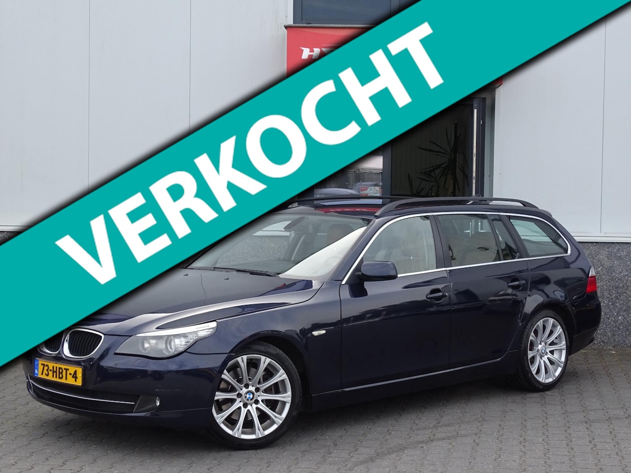 BMW 5-serie Touring - 523i Business Line 523i Business Line (export/handel) - AutoWereld.nl
