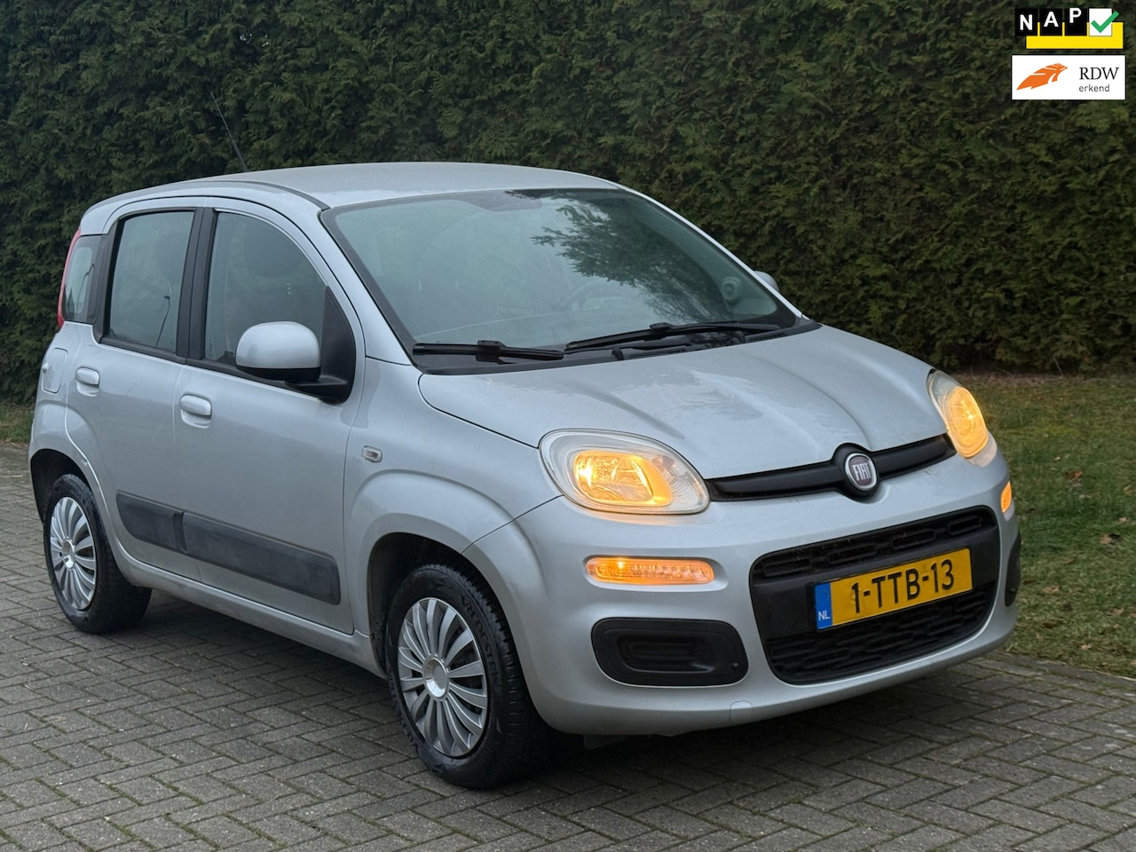 Fiat Panda - Hoge Instap 0.9 TwinAir | Nieuwe Koppeling | NAP - AutoWereld.nl
