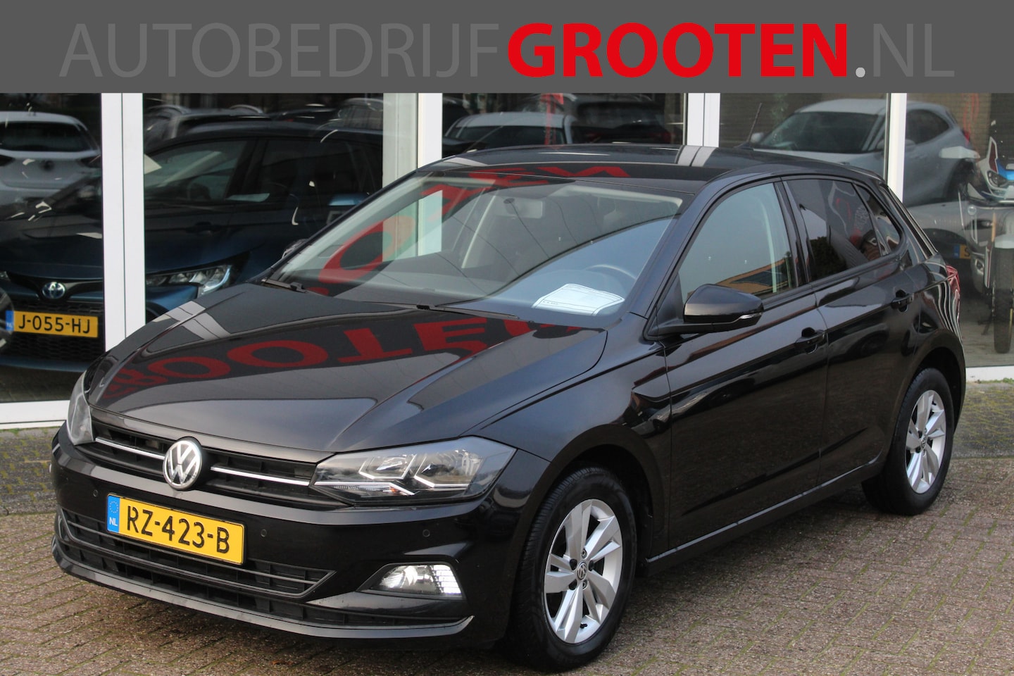 Volkswagen Polo - 1.0 TSI Comfortline NAVI,LMV - AutoWereld.nl
