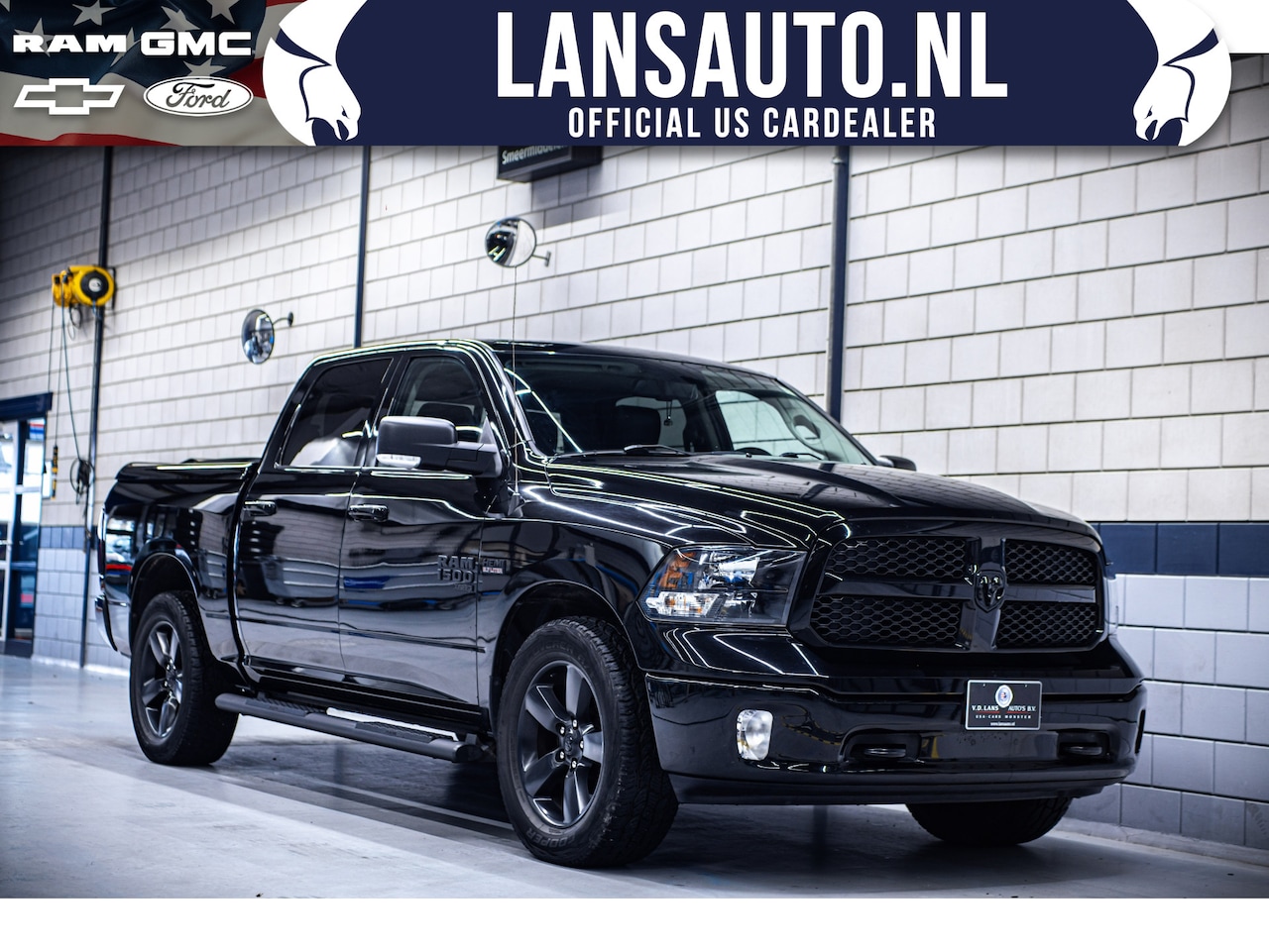 Dodge Ram 1500 - SLT Classic | 5.7L HEMI V8 | 4x4 Crew Cab - AutoWereld.nl