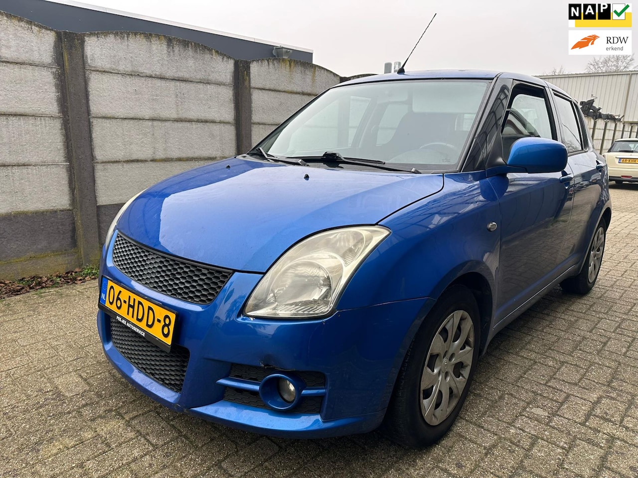 Suzuki Swift - 1.3 Bandit 5 DRS CLIMA/ KEYLESS/ SPOILER! - AutoWereld.nl
