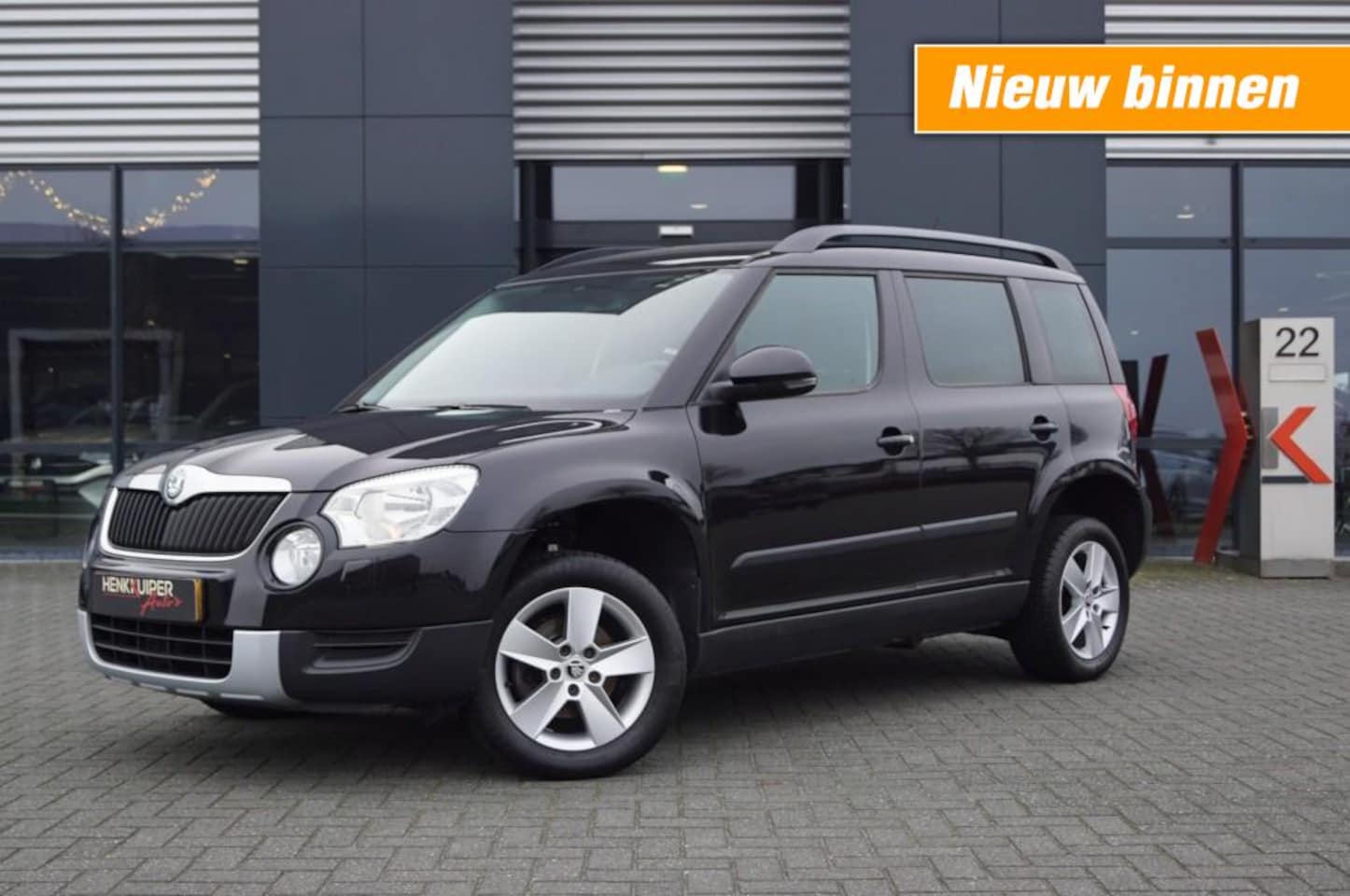 Skoda Yeti - 1.2 TSI Sprint / Trekhaak / 16 Inch LM / Airco - AutoWereld.nl