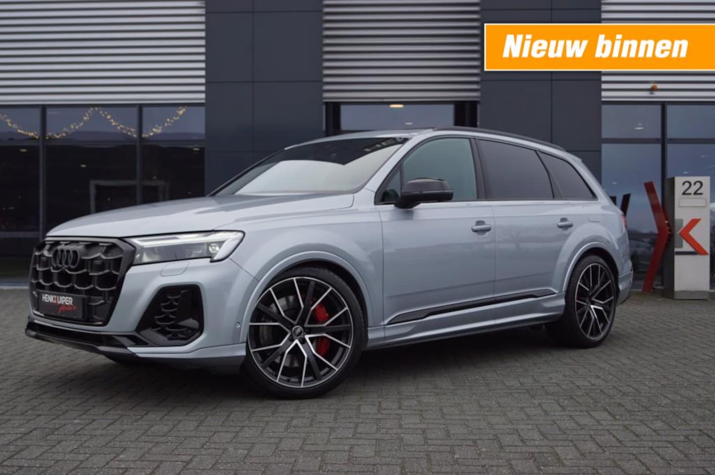 Audi Q7 - Pro Line S Competition 60 TFSi e-Hybrid 490pk Quattr/ Panodak/ Leer ruit/ Trekhaak wegklb. - AutoWereld.nl