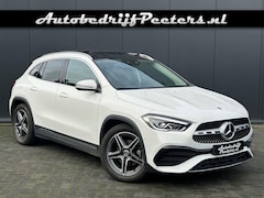 Mercedes-Benz GLA-Klasse - GLA 200 AMG Line Pano LED Leder Camera Sfeerlicht MBUX e.Trekhaak