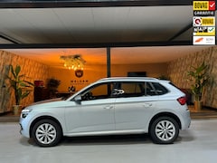 Skoda Kamiq - 1.0 TSI Sport Business Garantie Carplay StoelVW Lane Ass Front Ass DAB Cruise Clima Navi L