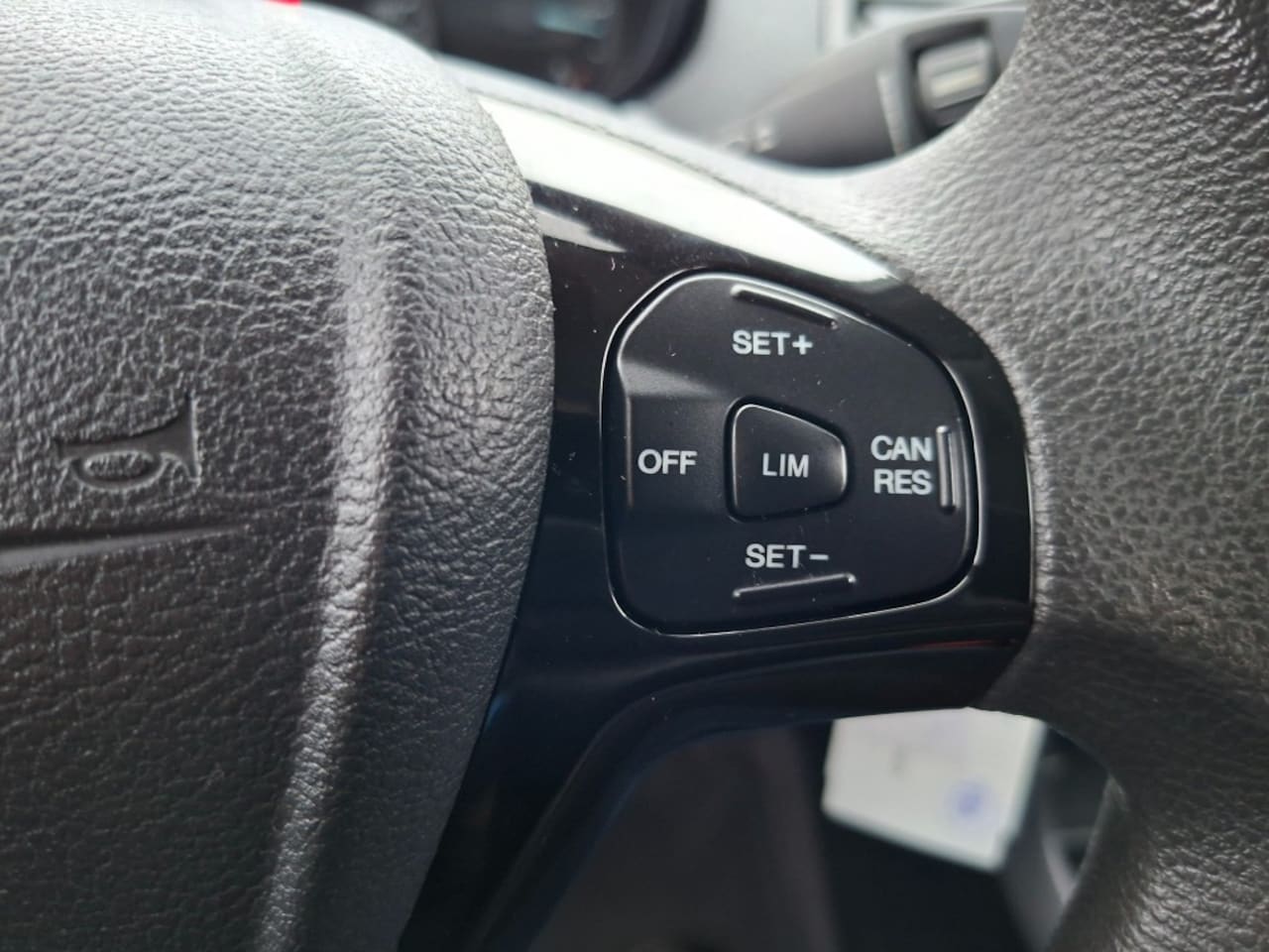 Ford Ka - +  1.2 Trend Ultimate NW MODEL/RADIO-CD MP3/AIRCO/PDC/ELEC RAMEN+SPIEGELS