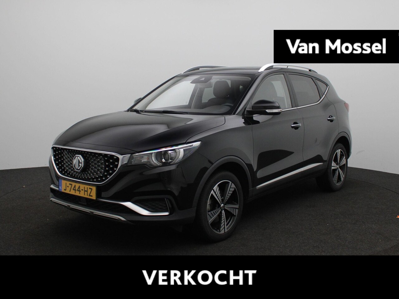 MG ZS - Luxury 45 kWh | Panoramadak | Leder | Stoelverwarming | Apple Carplay | - AutoWereld.nl