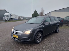 Opel Astra Wagon - 1.6 111 years Edition ADVERTENTIE LEZEN