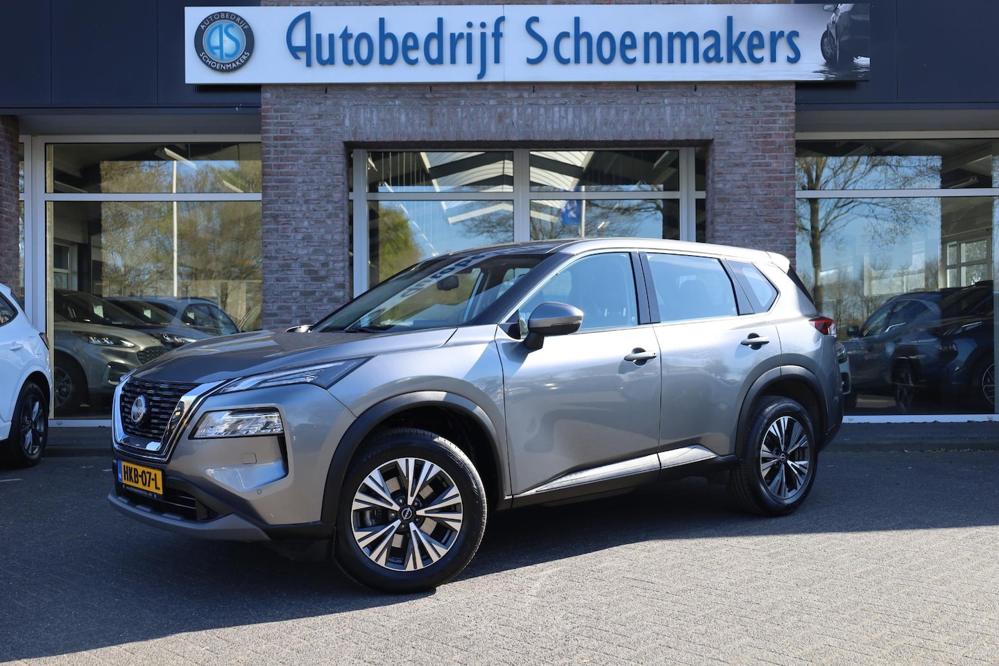 Nissan X-Trail - 1.5 N-Connecta 7-PERS. CARPLAY DAB 360-CAMERA 4xSTOELVERWARMING 18"LMV STUUR+RUITVERWARMIN - AutoWereld.nl