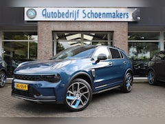 Lynk & Co 01 - 1.5 261PK 6.6Kwh LADEN 360-CAMERA PANO/SCHUIF INFINITY DAB NAVI CARPLAY CAMERA STOELVERWAR