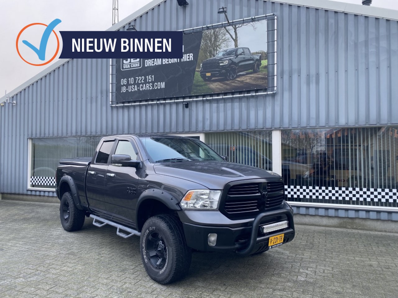 Dodge Ram - HEMI 5.7 V8 4x4 Verhoogt - AutoWereld.nl