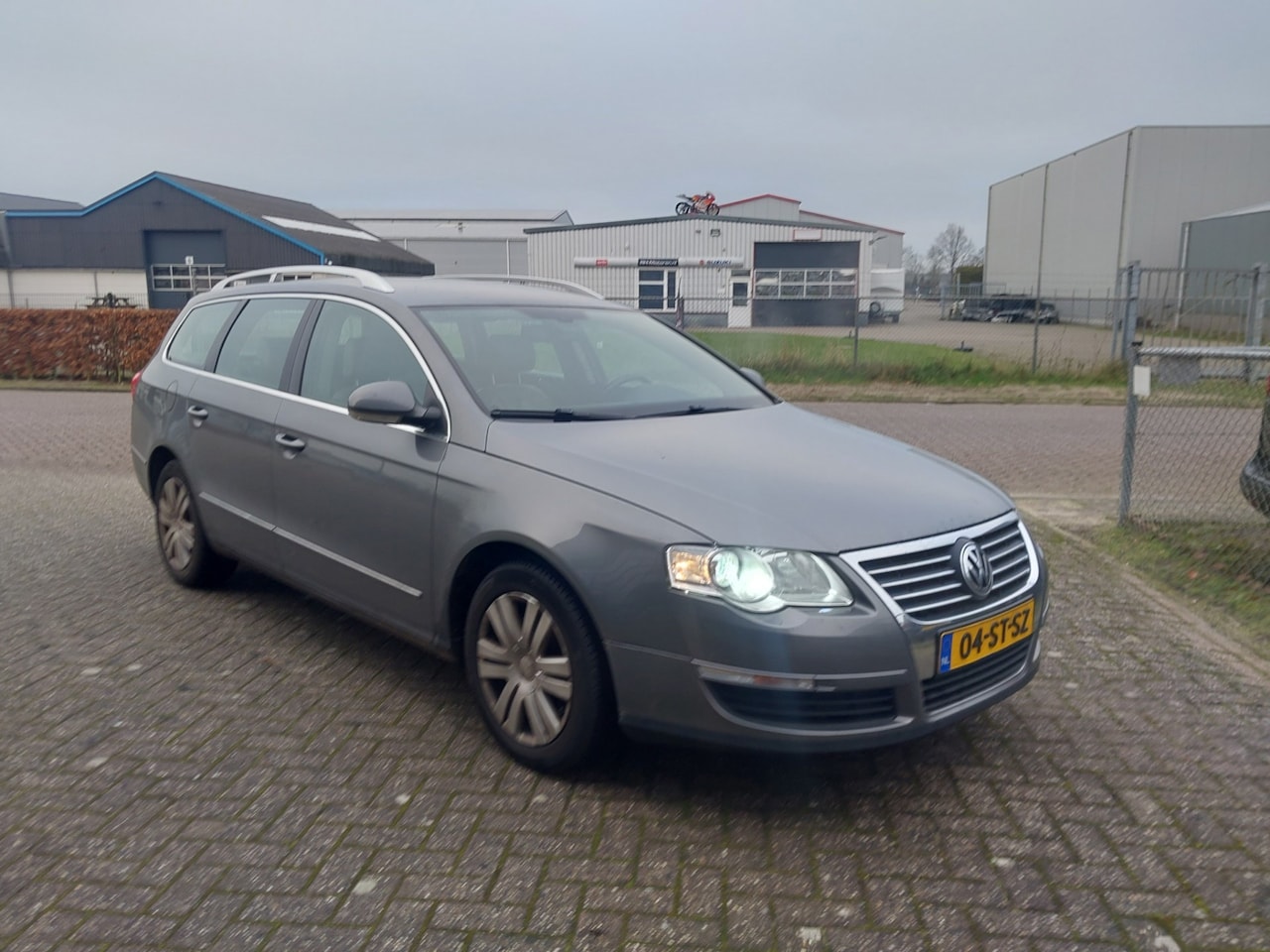 Volkswagen Passat Variant - 2.0 TFSI Highline 2.0 TFSI Highline - AutoWereld.nl