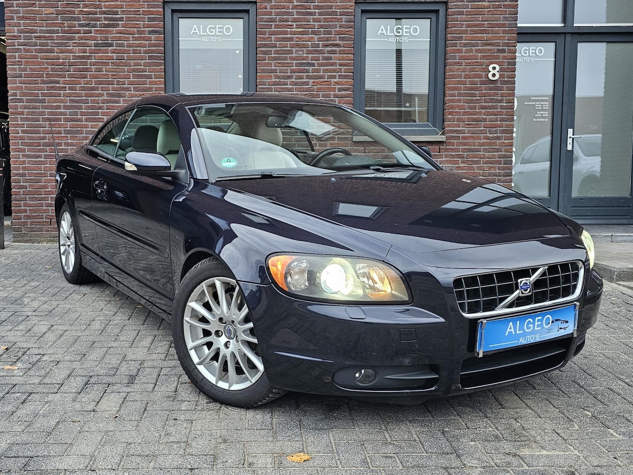 Volvo C70 Convertible - 2.5 T5 Summum 2.5 T5 Summum - AutoWereld.nl