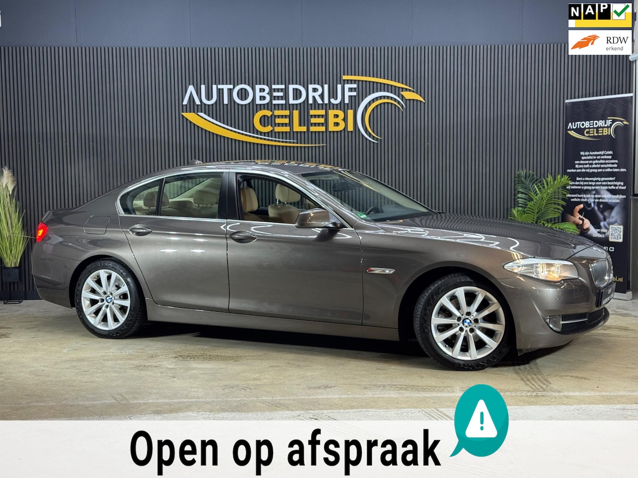 BMW 5-serie - 523i Executive 2011 BRUIN NAP|AUT|CRUISE|CLIMA - AutoWereld.nl
