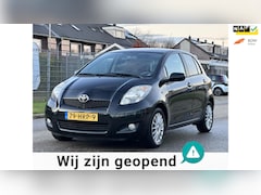 Toyota Yaris - 1.3 VVTi Dynamic 5DR*Airco*Trekhaak*Dealer onderhouden*NAP*LM velgen