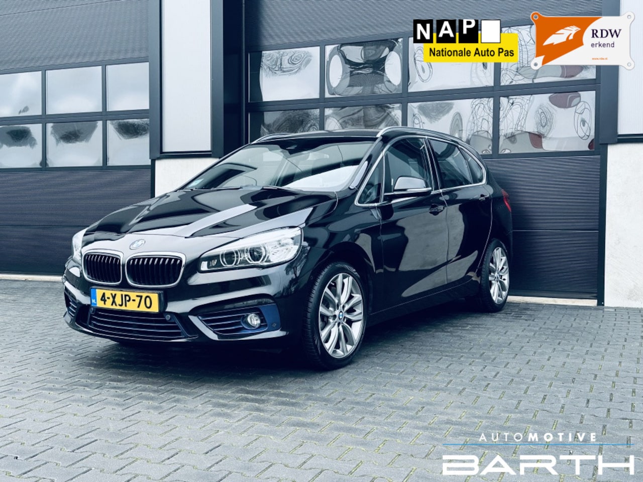 BMW 2-serie Active Tourer - 225i High Executive | FULL OPTION | NAP | - AutoWereld.nl