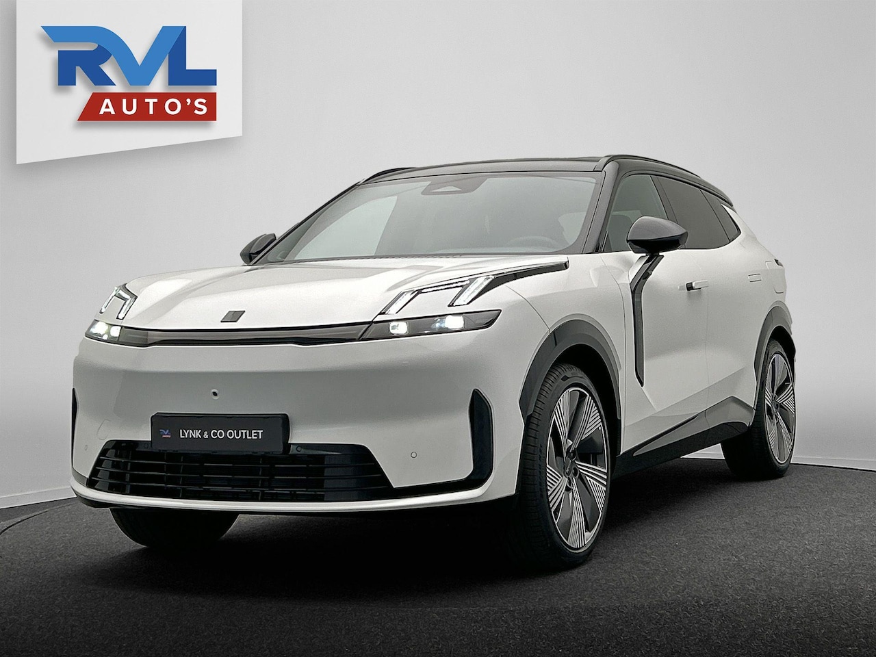 Lynk & Co 08 - 1.5 More * Direct Beschikbaar * Harman/Kardon Stoelmassage 200km Elektrisch 21'' - AutoWereld.nl