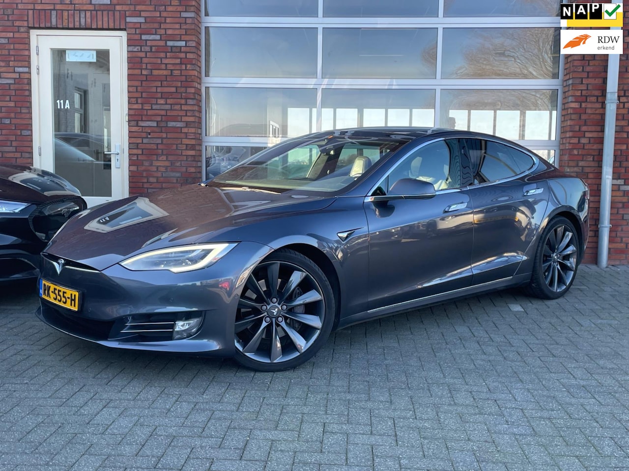 Tesla Model S - 100D | SOH 87% | Enhanced Autopilot | Panoramadak | Leder | Climate Package | 1e Eigenaar - AutoWereld.nl