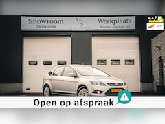 Ford Focus - 1.6 Titanium Bluetooth PDC Cruise Trekhaak