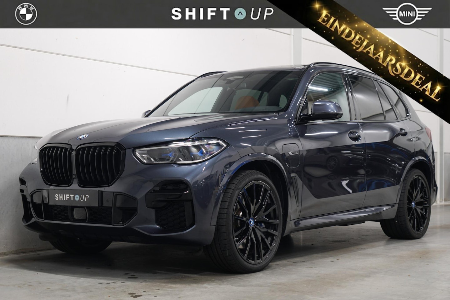 BMW X5 - xDrive45e M-Sport | Panoramadak | Bowers & Wilkins | Stoelventilatie - AutoWereld.nl
