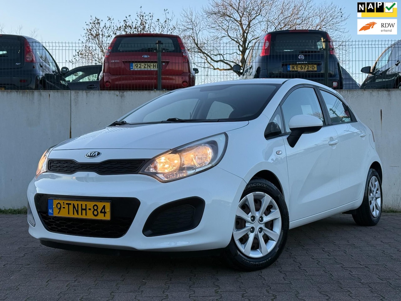 Kia Rio - 1.2 CVVT ComfortLine/30385 KM NAP/AIRCO/ZEER NETTE AUTO/1STE EIGENAAR/ - AutoWereld.nl